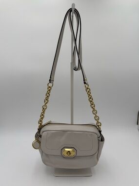 Coach Campbell Turnlock Leather Crossbody Bag F24843 in a Metallic Chalk Color